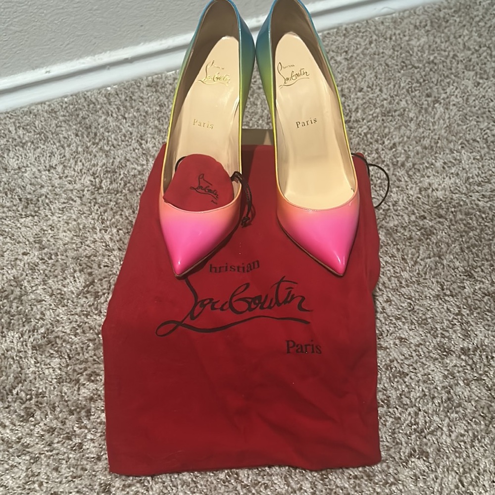 Red bottoms